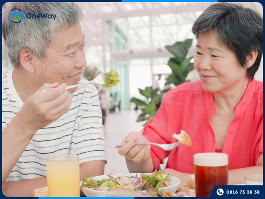 cấy implant cho người lớn tuổi