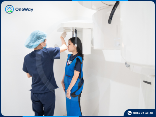 thăm khám răng, chụp phim