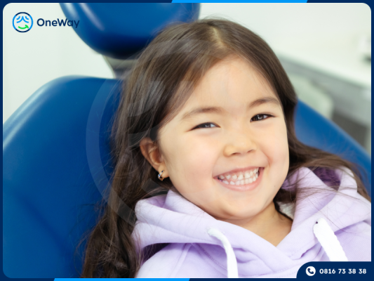 thăm khám rang miệng cho trẻ