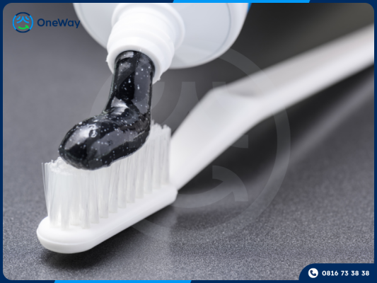 kem đánh răng tẩy trắng